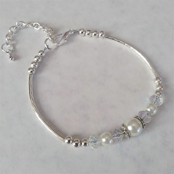 New Pearl & Crystal Bride/Wedding Bracelet - Picture 3 of 8